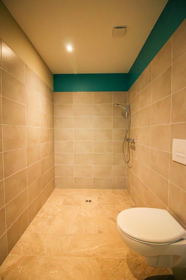 Bella, Jacuzzi Partage & Parking Avec Borne De Recharge Voiture Electrique Sarlat-la-Canéda Exterior foto